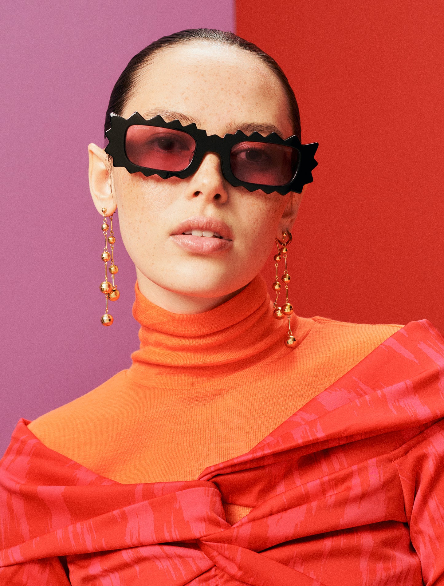 Zig Zag - Black / Pink