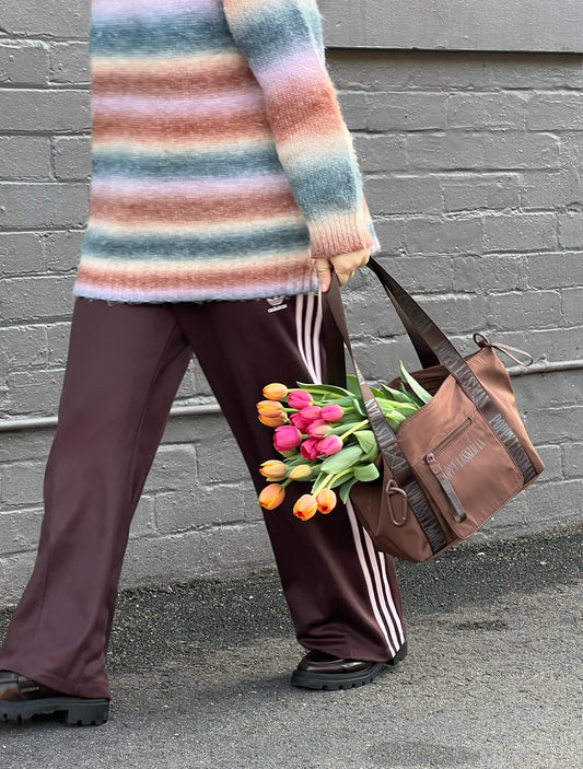 Skutty Flap Small Tote - Choc