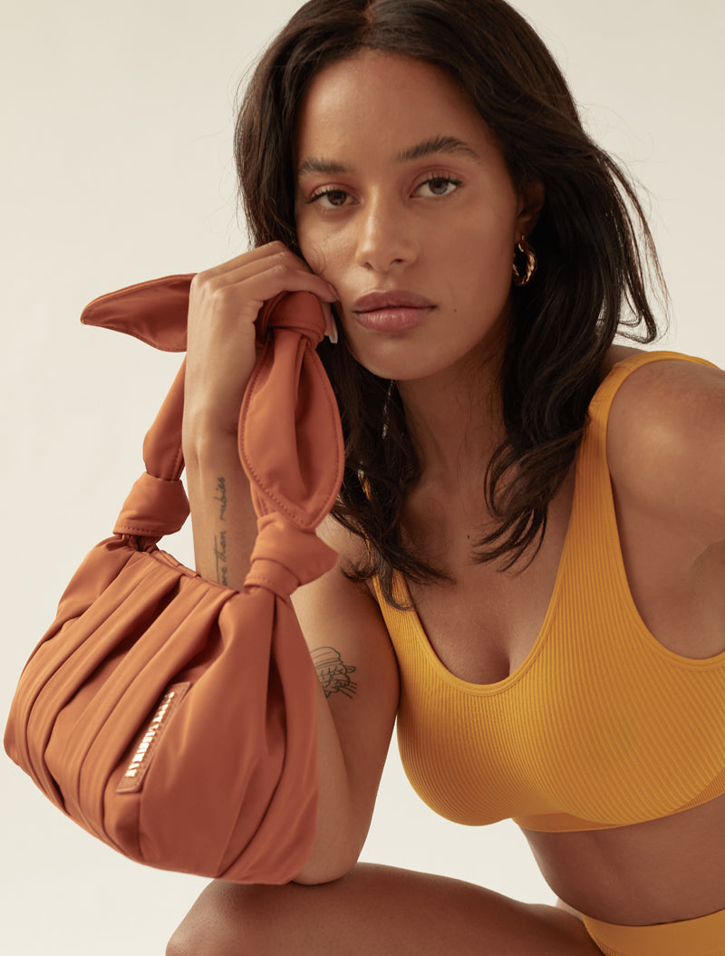 Knot Croissant Bag - Rust