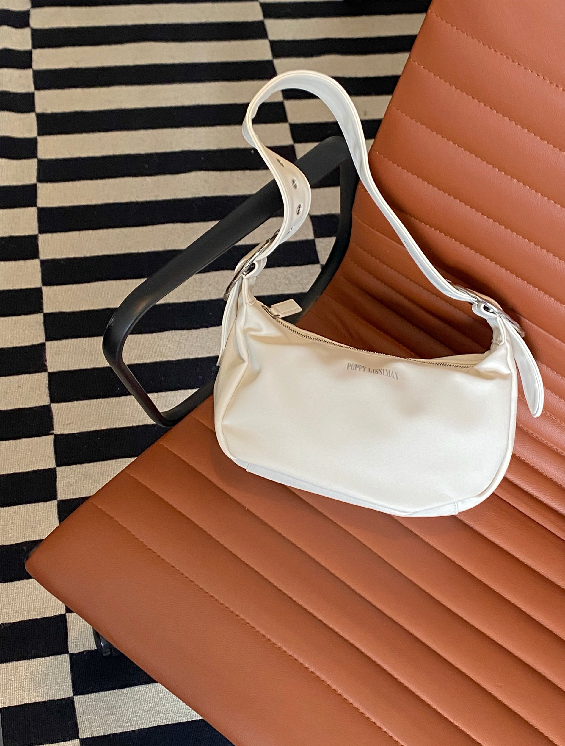 Pin by Tay on Bags | Luxury bags, Fashion bags, Bottega veneta bag